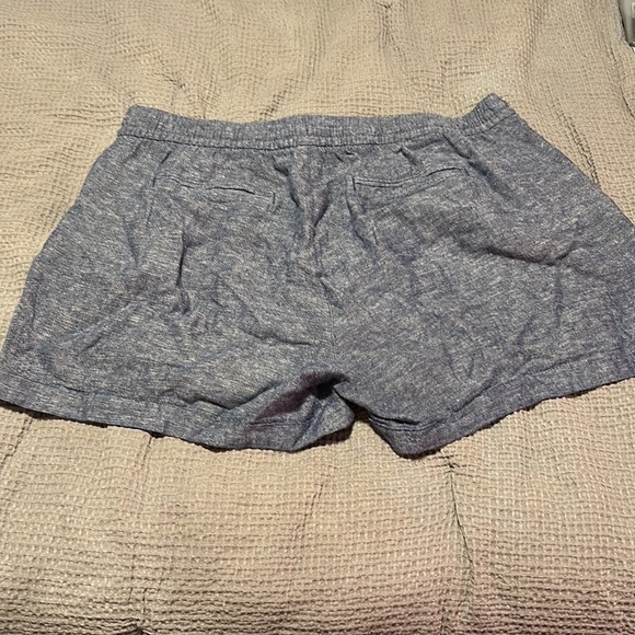 Old Navy Linen Shorts Size XL Blue Drawstring Waist 2 Pockets - Picture 2 of 3